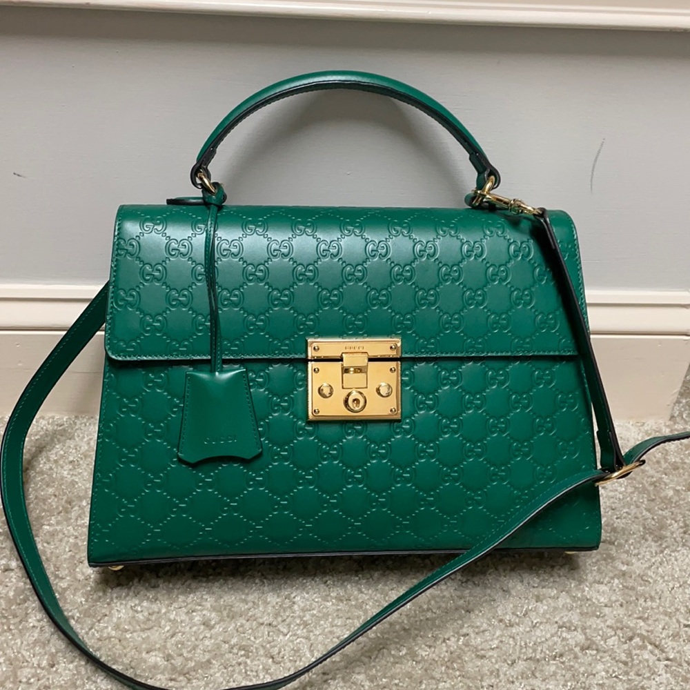 Gucci padlock signature green top handle